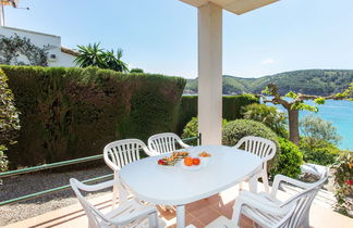 Photo 2 - Maison de 4 chambres à l'Escala avec terrasse et vues à la mer