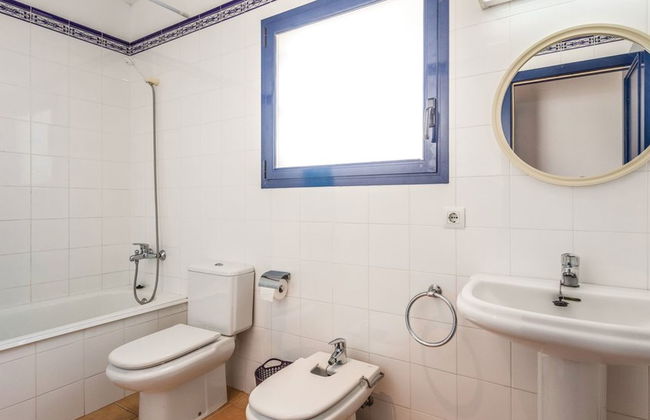 Maison de 4 chambres à l'Escala avec piscine et jardin - Photo 9