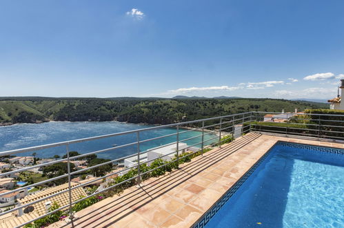 Photo 13 - Maison de 3 chambres à l'Escala avec piscine et vues à la mer