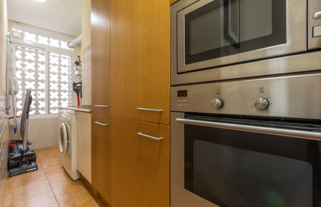 3 bedroom Apartment in Salou with swimming pool - Photo 12