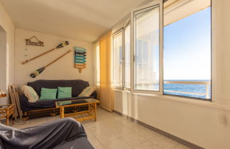 Foto 3 - Apartamento de 3 quartos em Salou com piscina e vistas do mar