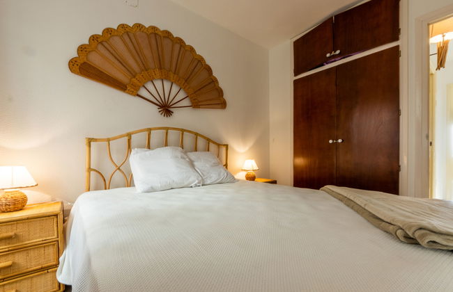 3 bedroom Apartment in Salou with swimming pool - Photo 15