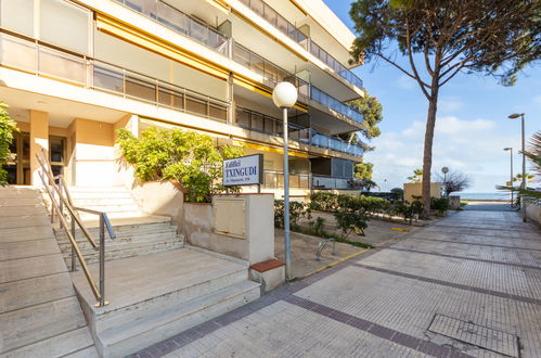 Photo 1 - Appartement de 2 chambres à Cambrils avec terrasse et vues à la mer