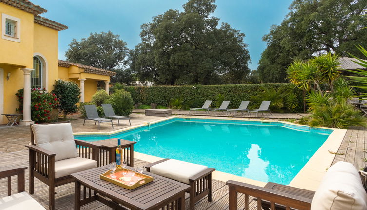 Foto 1 - Casa con 3 camere da letto a Grimaud con piscina e vista mare