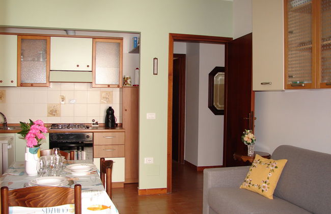 Apartamento de 2 quartos em San Lorenzo al Mare com terraço - Foto 8