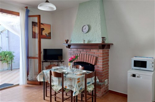Foto 3 - Apartment mit 1 Schlafzimmer in San Lorenzo al Mare mit terrasse und blick aufs meer