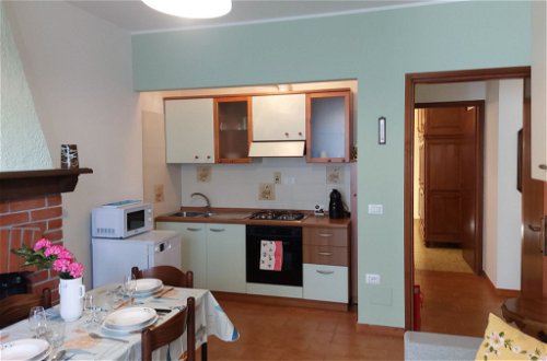 Photo 11 - Appartement de 1 chambre à San Lorenzo al Mare avec terrasse et vues à la mer