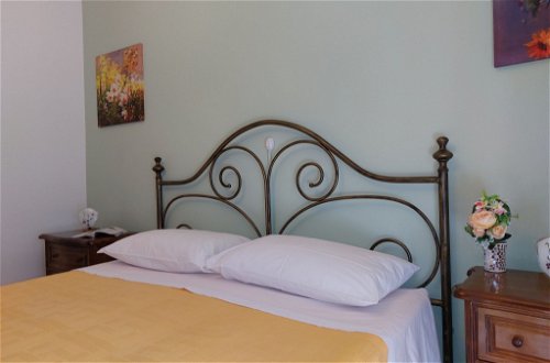 Foto 14 - Apartment mit 1 Schlafzimmer in San Lorenzo al Mare mit terrasse und blick aufs meer