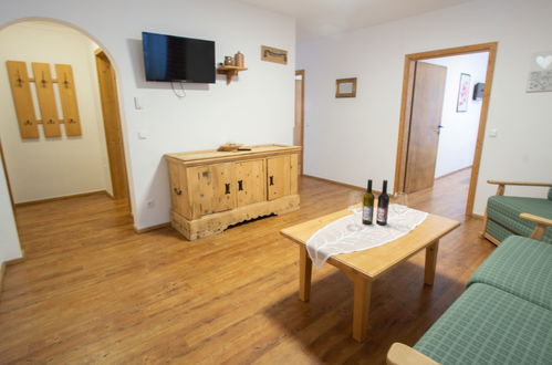 Foto 8 - Apartamento de 2 quartos em Pfarrwerfen com sauna e vista para a montanha