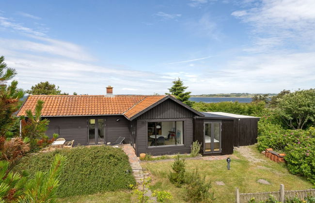 Casa de 2 quartos em Roslev com terraço e sauna - Foto 1