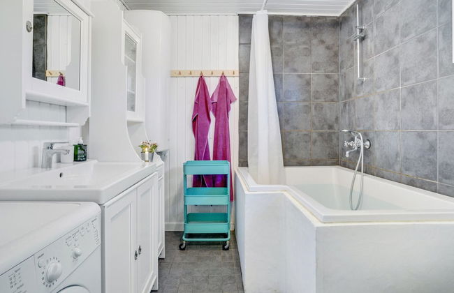 "Sadie" - 1.3km from the sea - Foto 5