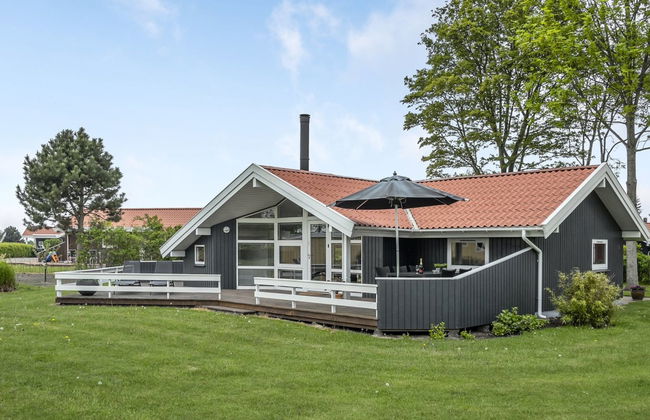 Casa de 3 quartos em Otterup com terraço - Foto 1