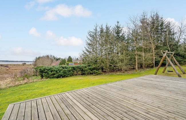 Casa de 3 quartos em Højslev com terraço e banheira de hidromassagem - Foto 7