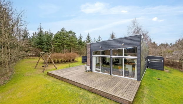 Casa de 3 quartos em Højslev com terraço e banheira de hidromassagem - Foto 3