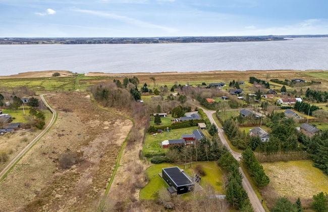 Casa de 3 quartos em Højslev com terraço e banheira de hidromassagem - Foto 17