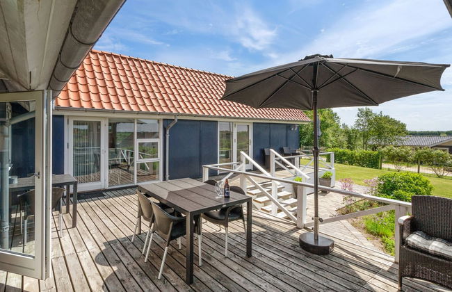 Casa de 3 quartos em Løgstrup com terraço - Foto 7