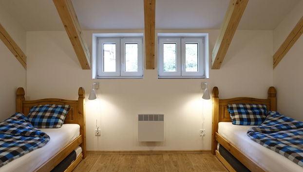 Apartamento de 3 quartos em Desná com jardim e banheira de hidromassagem - Foto 4