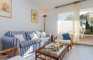 Photo 3 - 3 bedroom House in Llançà with swimming pool and garden