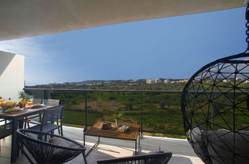 Foto 23 - Apartamento de 2 quartos em Portimão com piscina e vistas do mar