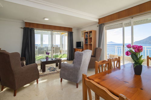 Foto 3 - Apartamento de 3 quartos em Calp com terraço e vistas do mar