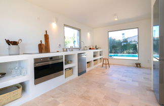 Foto 3 - Casa de 2 quartos em Calp com piscina privada e jardim