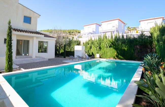 Casa de 2 quartos em Calp com piscina privada e jardim - Foto 21