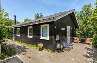 Foto 3 - Casa de 2 quartos em Rindby Strand com terraço e banheira de hidromassagem