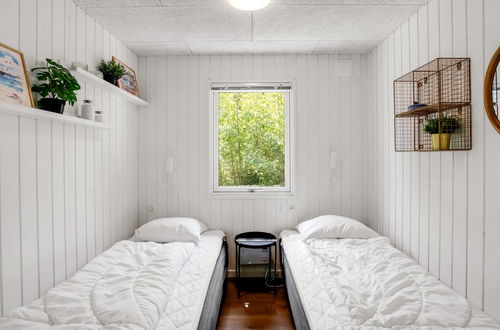 Foto 15 - Casa de 2 quartos em Rindby Strand com terraço e banheira de hidromassagem