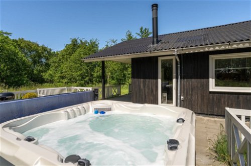 Photo 4 - 3 bedroom House in Rindby Strand with terrace and hot tub