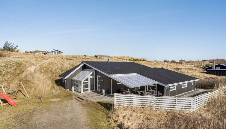 Foto 1 - Casa de 4 quartos em Hvide Sande com piscina privada e terraço