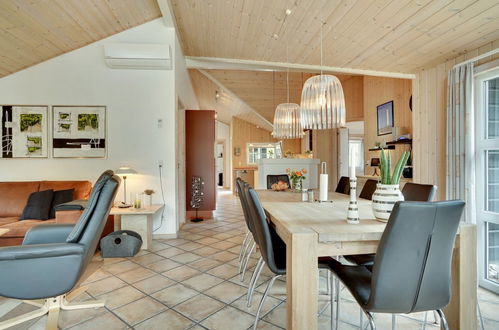 Photo 8 - 4 bedroom House in Blåvand with terrace and sauna