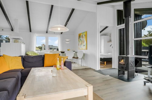 Foto 16 - Casa de 3 quartos em Klitmøller com terraço e sauna