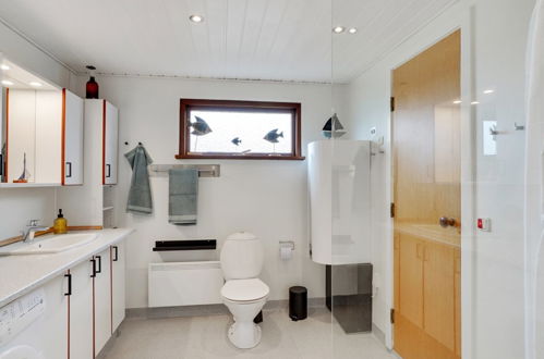 Foto 14 - Casa de 3 quartos em Harboøre com sauna e banheira de hidromassagem