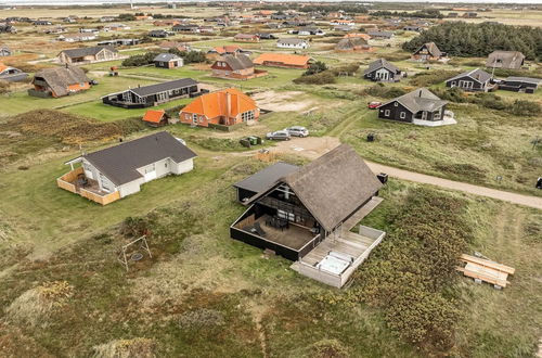 Foto 10 - Casa de 3 quartos em Harboøre com sauna e banheira de hidromassagem