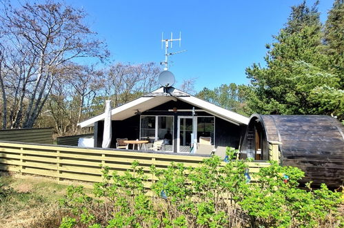 Photo 1 - Maison de 2 chambres à Hvide Sande avec terrasse et sauna