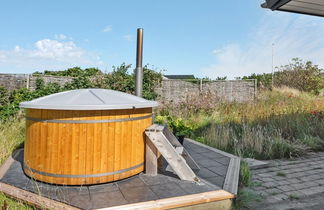 Photo 2 - Maison de 4 chambres à Ringkøbing avec terrasse et bain à remous