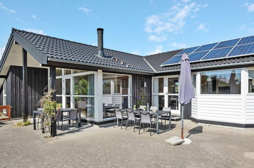 Photo 22 - Maison de 4 chambres à Ringkøbing avec terrasse et bain à remous