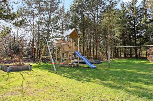 Foto 35 - Casa con 4 camere da letto a Blåvand con piscina privata e terrazza