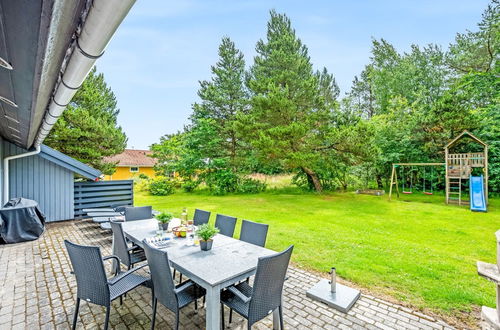 Photo 5 - Maison de 4 chambres à Blåvand avec piscine privée et terrasse