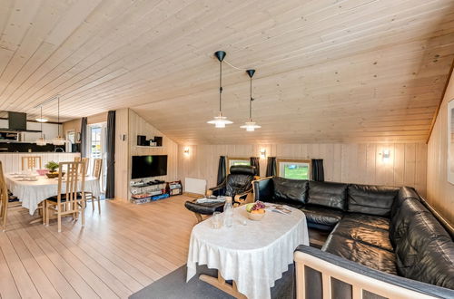 Foto 2 - Casa con 4 camere da letto a Blåvand con piscina privata e terrazza