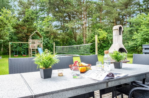 Photo 4 - Maison de 4 chambres à Blåvand avec piscine privée et terrasse