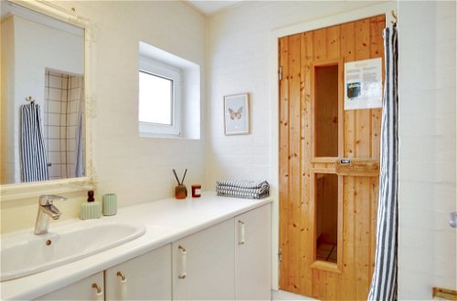 Foto 24 - Haus mit 3 Schlafzimmern in Væggerløse mit terrasse und sauna