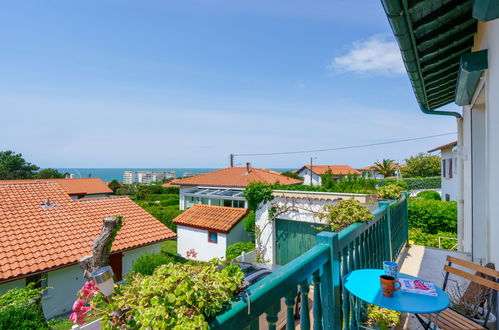 Photo 1 - 5 bedroom House in Biarritz with garden and sea view