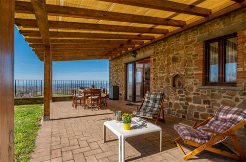 Foto 2 - Casa de 5 habitaciones en Scansano con jardín y vistas al mar