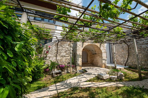 Foto 43 - Casa con 4 camere da letto a Vinodolska Općina con terrazza e vista mare