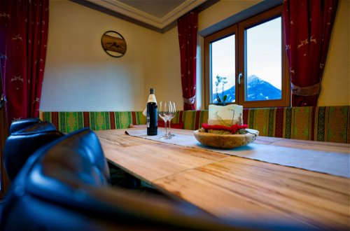 Photo 29 - 4 bedroom Apartment in Neukirchen am Großvenediger with terrace and mountain view