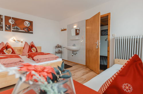 Foto 12 - Apartamento de 4 quartos em Neukirchen am Großvenediger com jardim e terraço