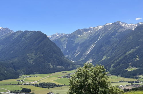 Foto 2 - Apartamento de 4 quartos em Neukirchen am Großvenediger com terraço e vista para a montanha