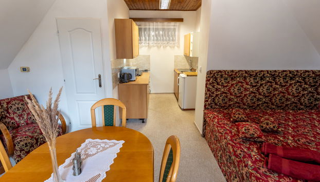 Casa con 2 camere da letto a Dolni Zimor con giardino e terrazza - Foto 5