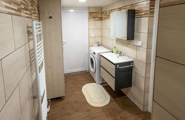 Casa de 2 quartos em Dolni Zimor com jardim e terraço - Foto 6